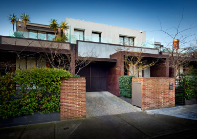 Three Townhouses South Yarra